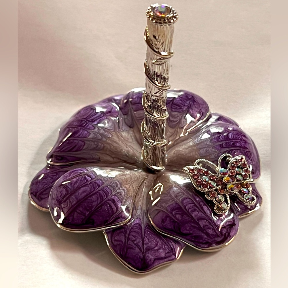 Flowered ring/ jewelry stand holder